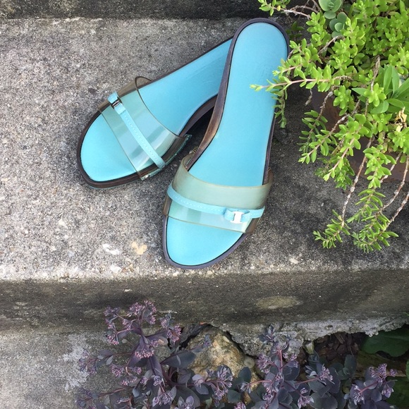 SALVATORE FERRAGAMO SANDALS - Picture 1 of 8